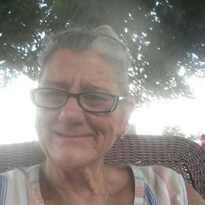 Meet your Posher, Sally